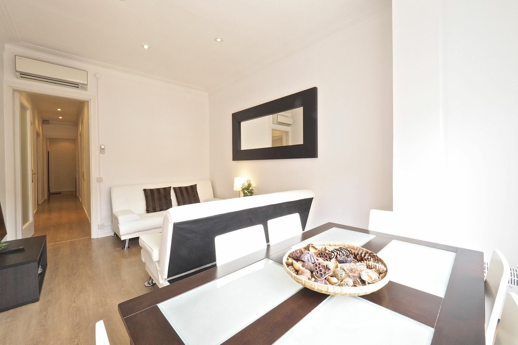 Suites4Days Sagrada Familia Apartment برشلونة المظهر الخارجي الصورة